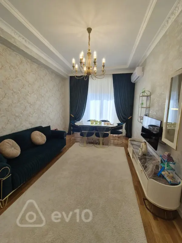 Kirayə verilir 2 otaqlı yeni tikili 65 m²