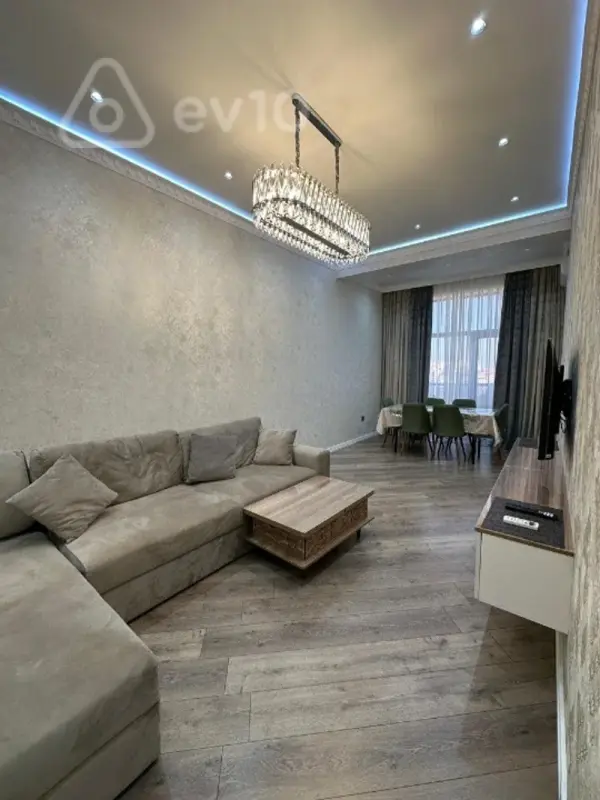 Satılır 3 otaqlı yeni tikili 95 m²