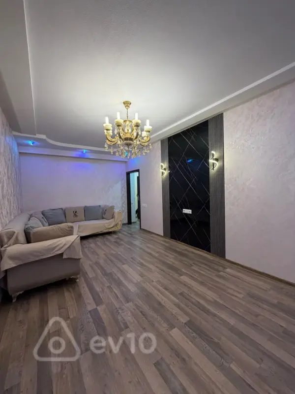 Satılır 2 otaqlı yeni tikili 62 m²