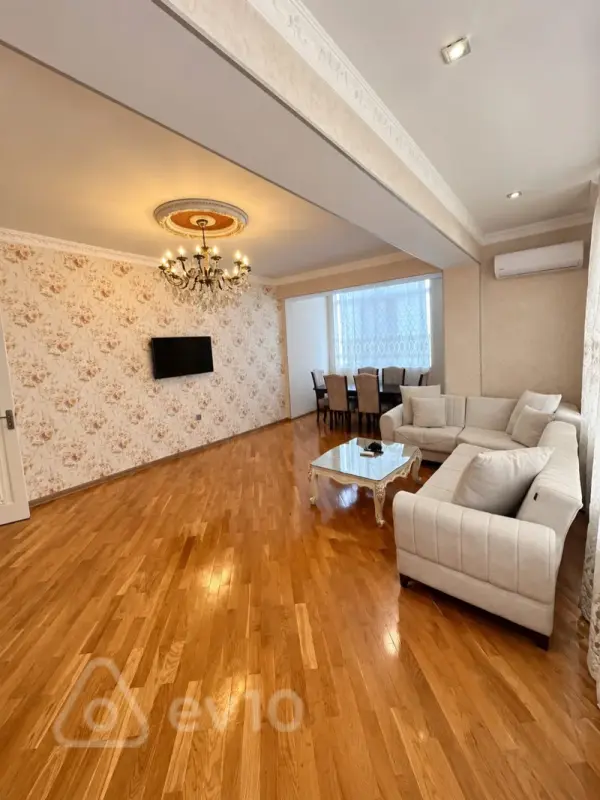 Kirayə verilir 3 otaqlı yeni tikili 115 m²