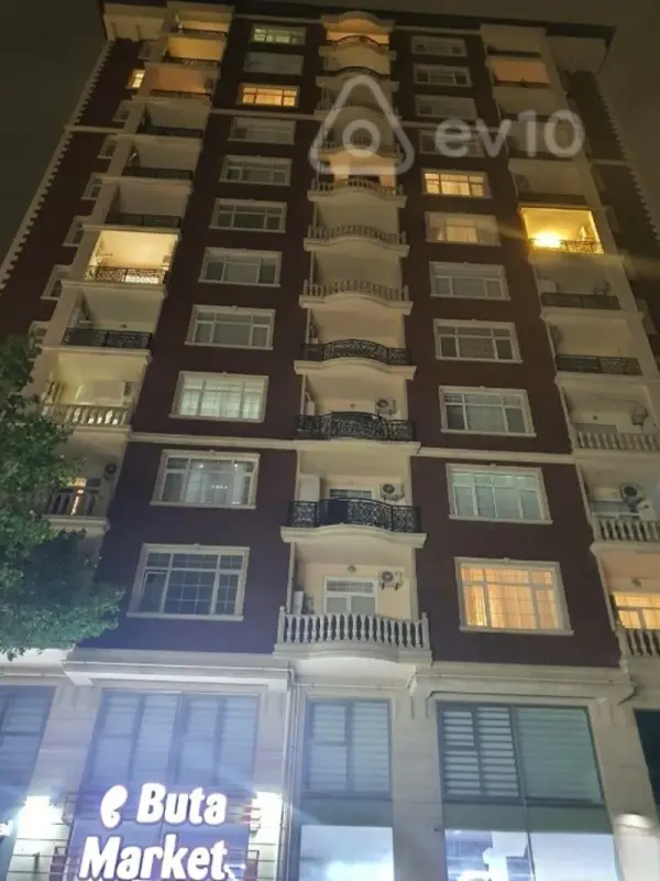 Satılır 3 otaqlı yeni tikili 133 m²
