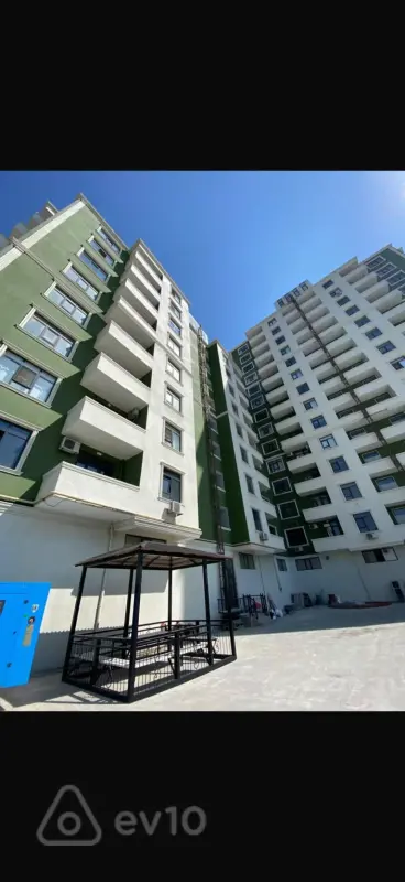 Kirayə verilir 2 otaqlı yeni tikili 80 m²