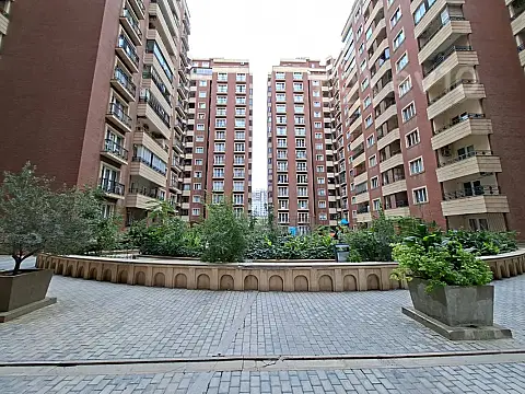 Kirayə verilir 3 otaqlı yeni tikili 150 m² — Bakı, Nəsimi 3 otaq 150.00 m²