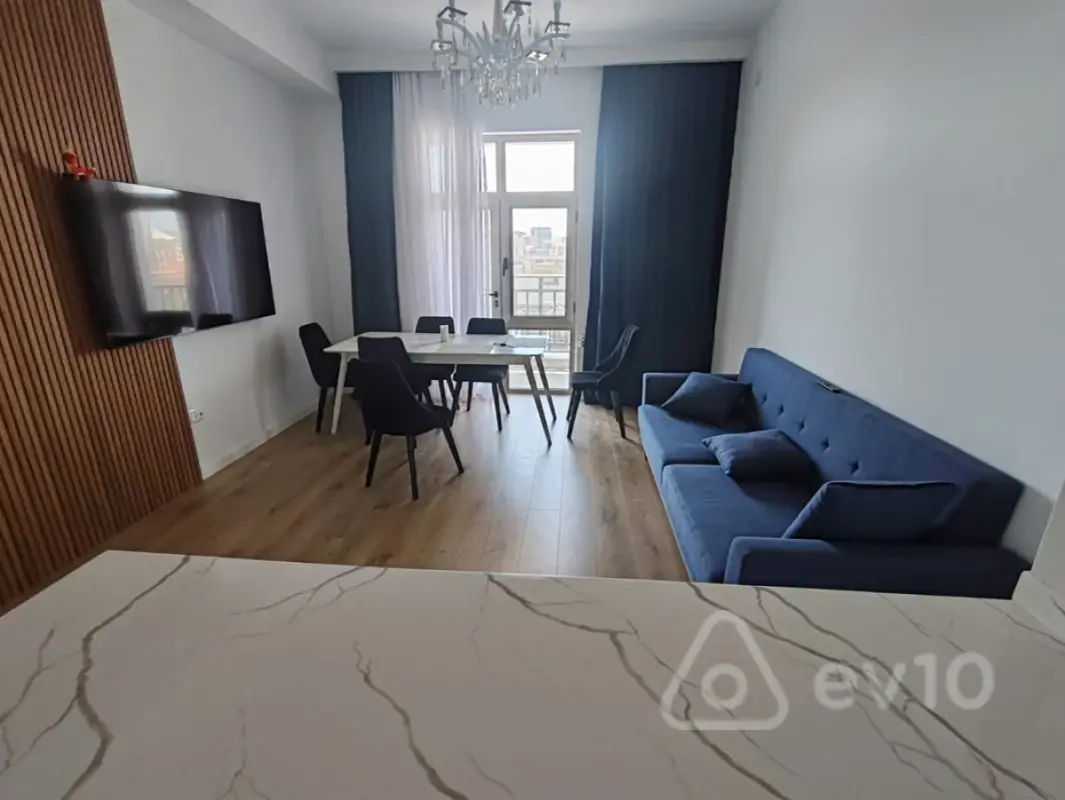 Kirayə verilir 3 otaqlı yeni tikili 110 m²