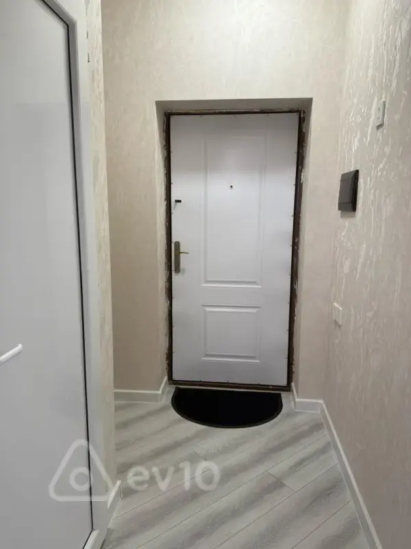 Kirayə verilir 2 otaqlı yeni tikili 37 m²