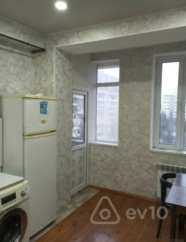 Kirayə verilir 2 otaqlı yeni tikili 54 m²