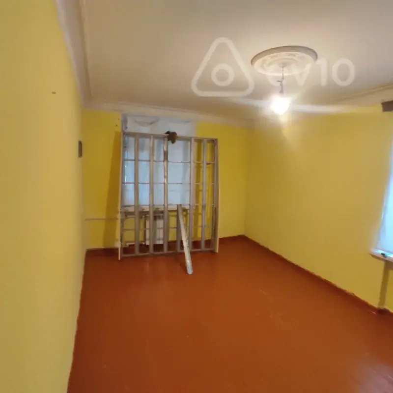 Kirayə verilir 1 otaqlı köhnə tikili 36 m²