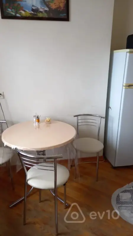 Kirayə verilir 1 otaqlı yeni tikili 45 m²
