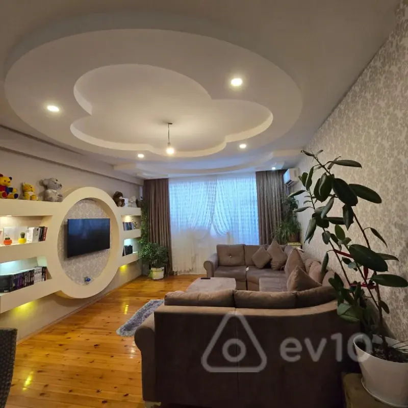Satılır 4 otaqlı yeni tikili 125 m²