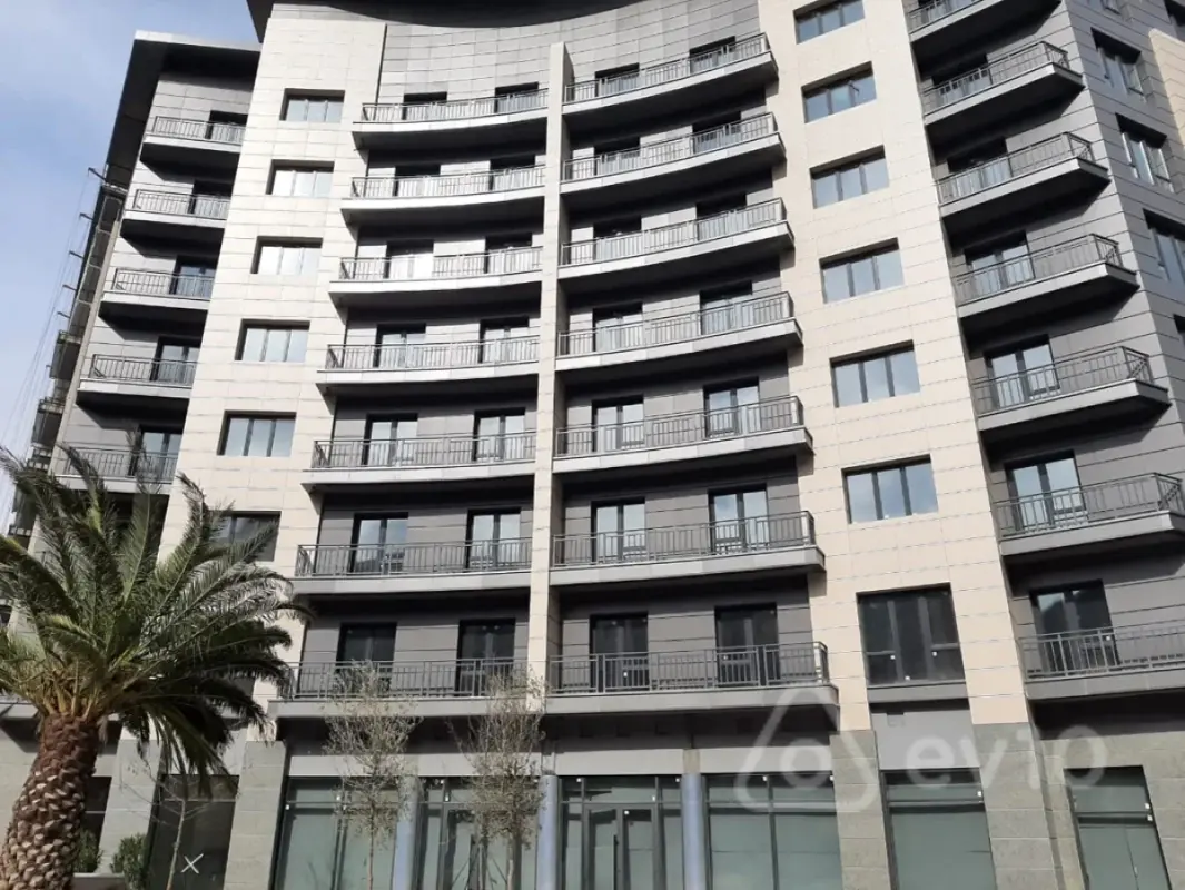 Satılır 3 otaqlı yeni tikili 146 m²