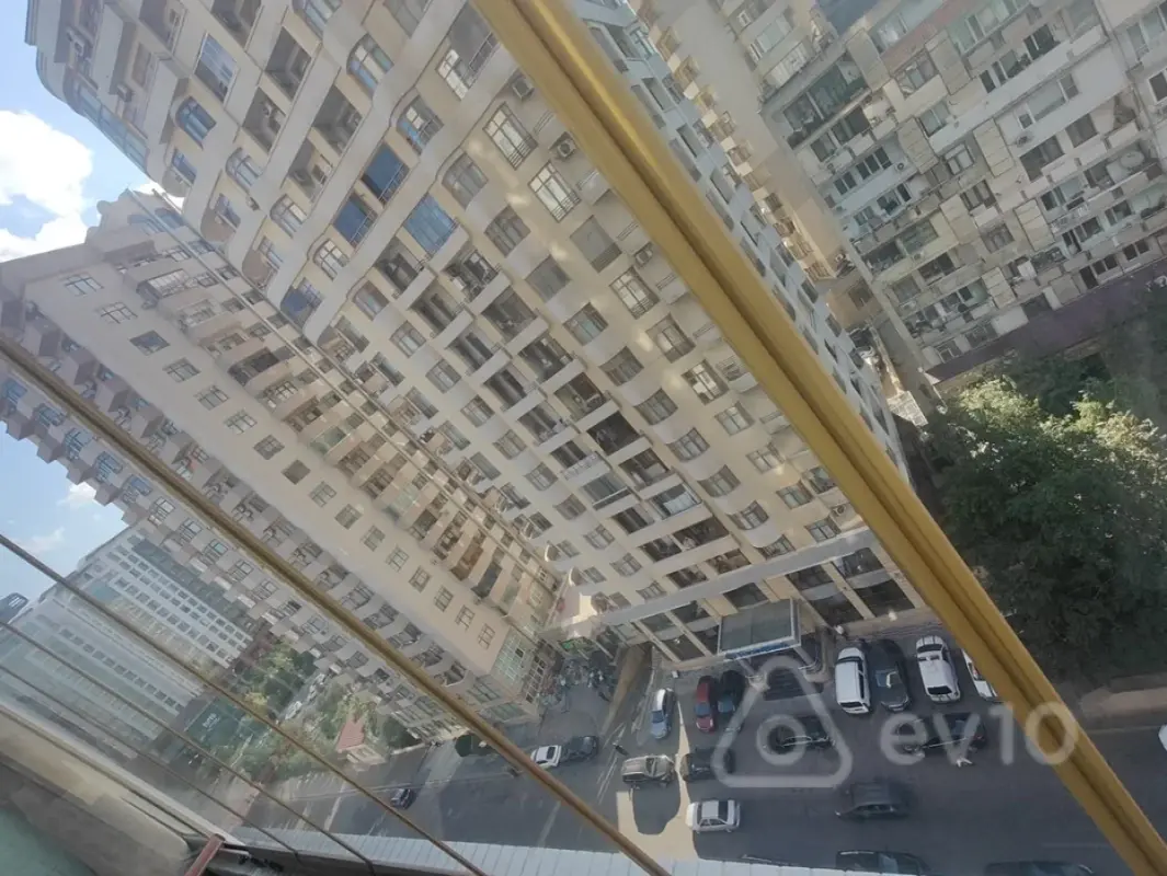 Satılır 3 otaqlı yeni tikili 90 m²
