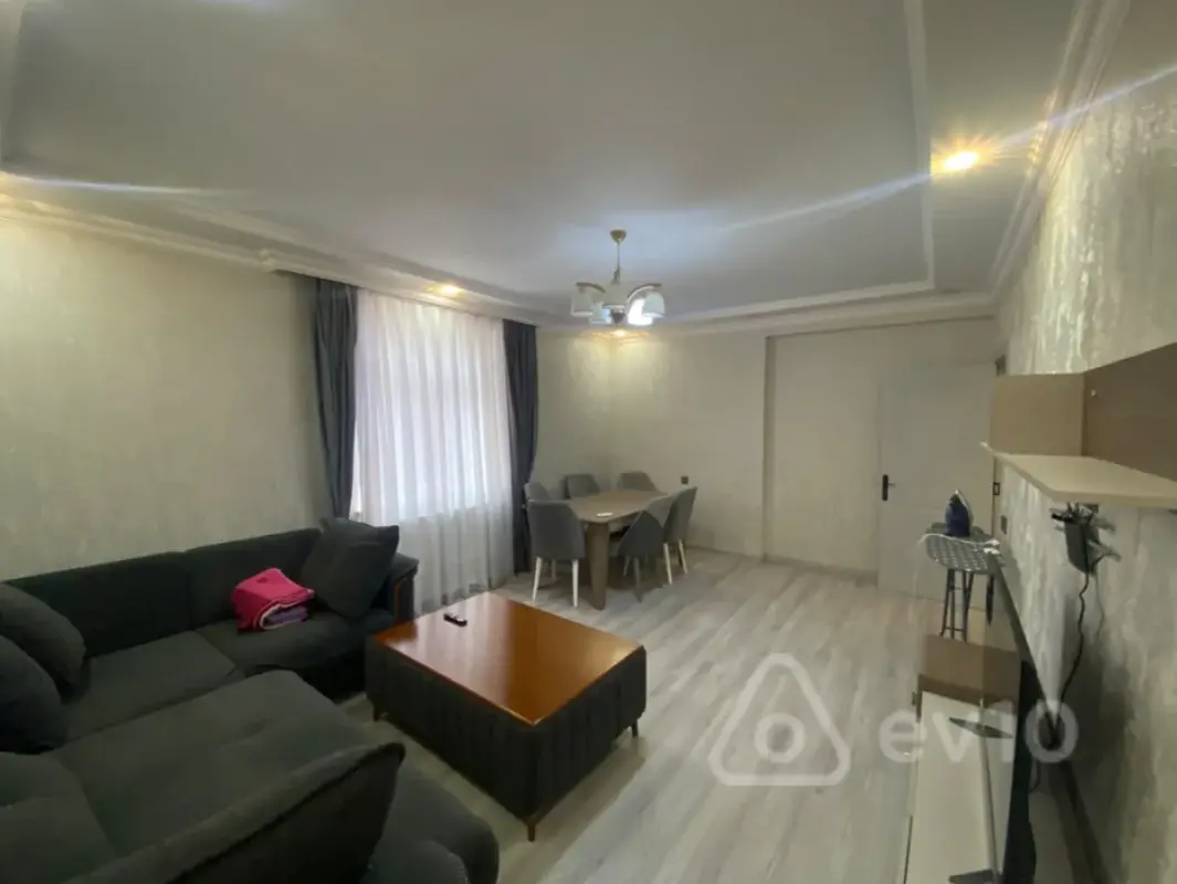 Satılır 2 otaqlı yeni tikili 92 m²