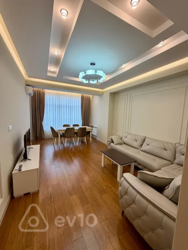 Kirayə verilir 2 otaqlı yeni tikili 85 m²