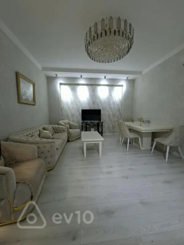 Satılır 3 otaqlı yeni tikili 94 m²
