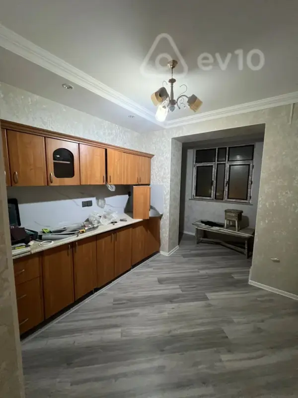 Kirayə verilir 3 otaqlı yeni tikili 80 m²