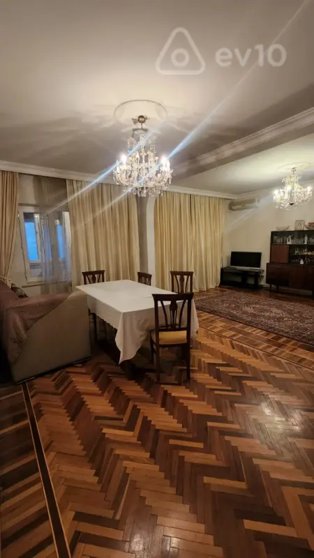 Kirayə verilir 4 otaqlı yeni tikili 100 m²