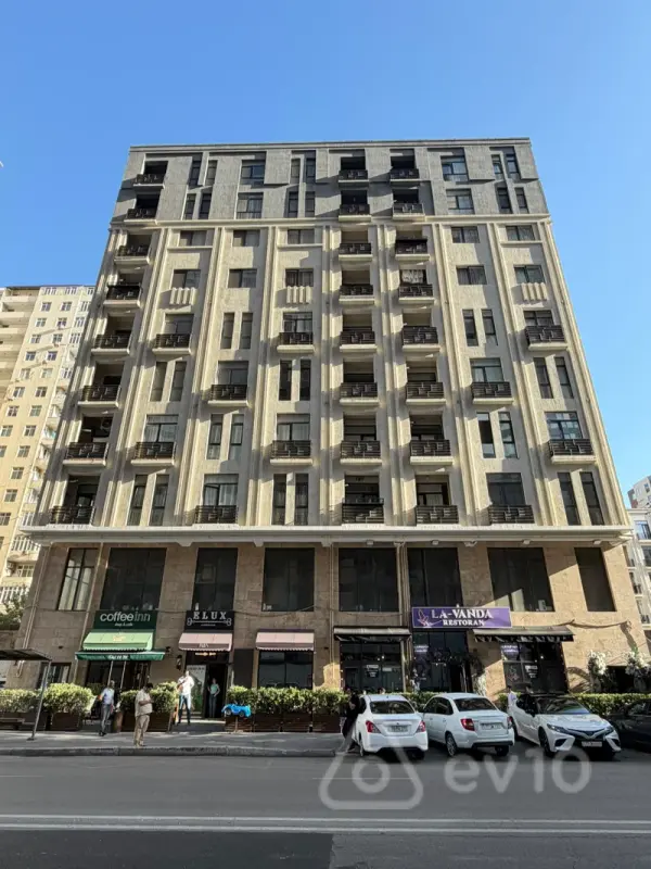 Satılır 2 otaqlı yeni tikili 70 m²
