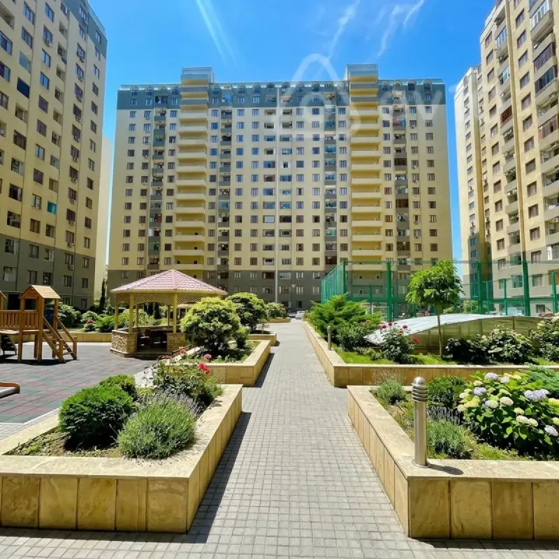 Kirayə verilir 3 otaqlı yeni tikili 80 m²