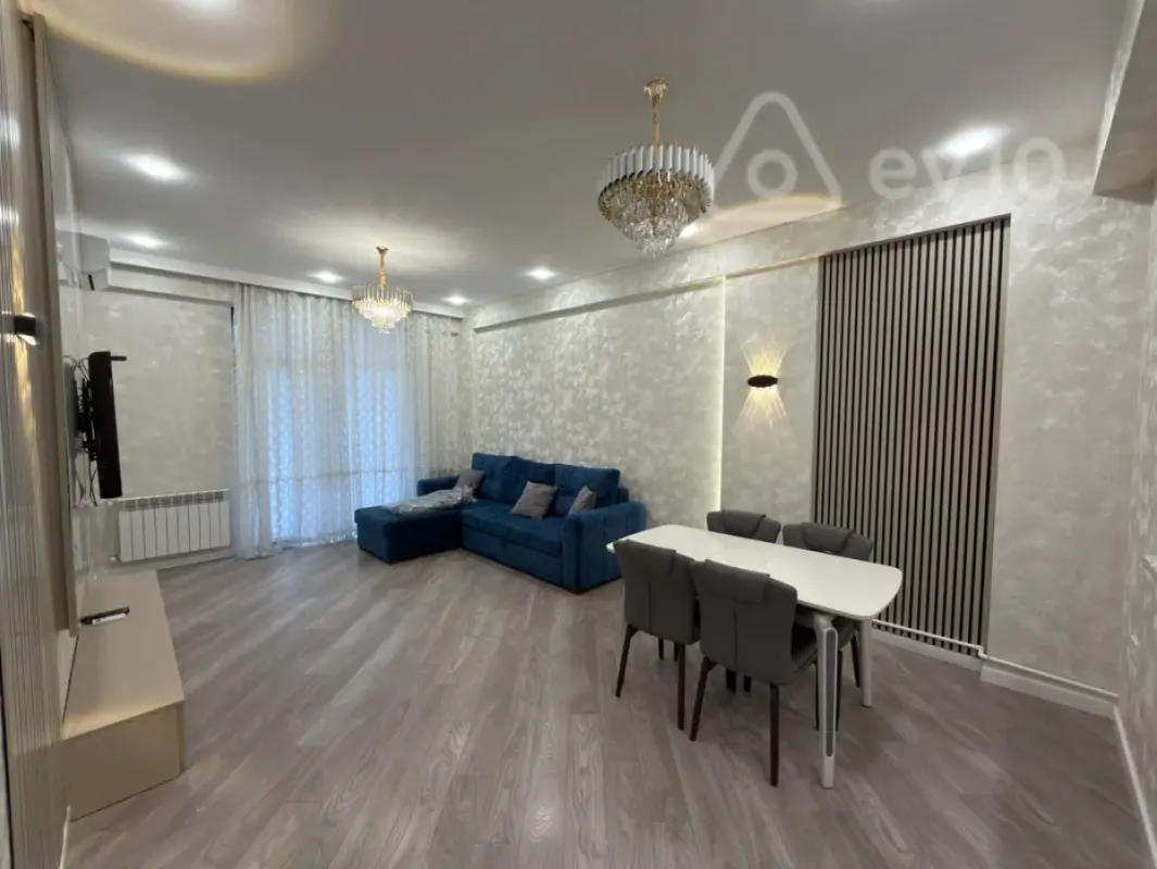 Kirayə verilir 2 otaqlı yeni tikili 70 m²