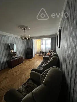 Kirayə verilir 3 otaqlı köhnə tikili 100 m² — Bakı, Yasamal 3 otaq 100.00 m²
