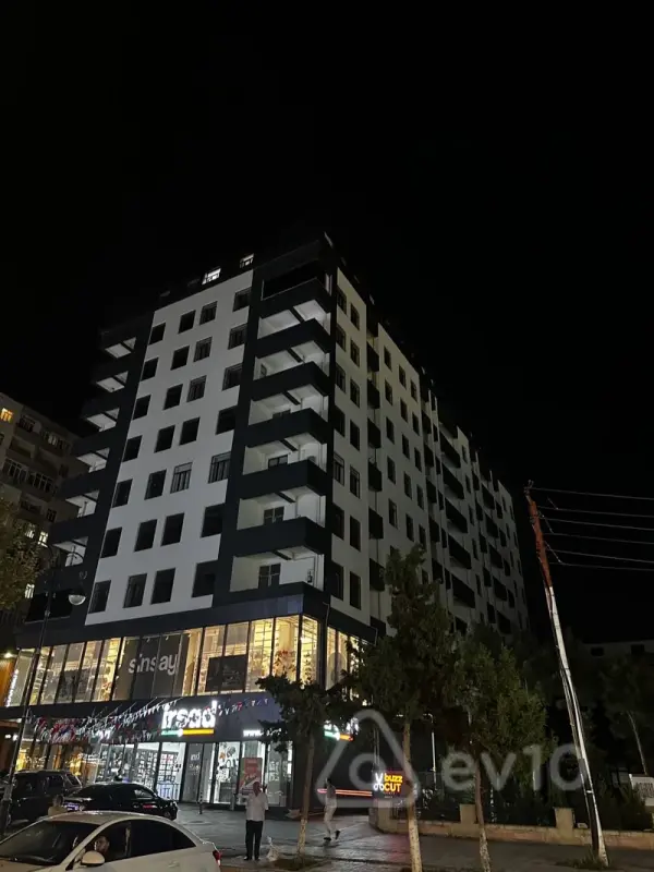 Kirayə verilir 2 otaqlı yeni tikili 50 m²