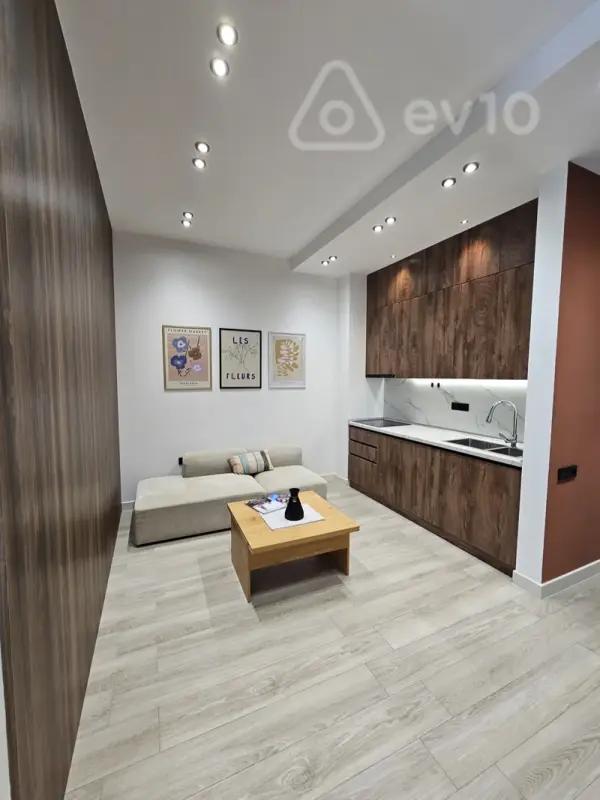 Satılır 2 otaqlı yeni tikili 58 m²