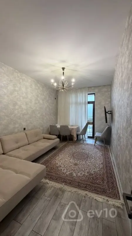 Kirayə verilir 2 otaqlı yeni tikili 60 m²