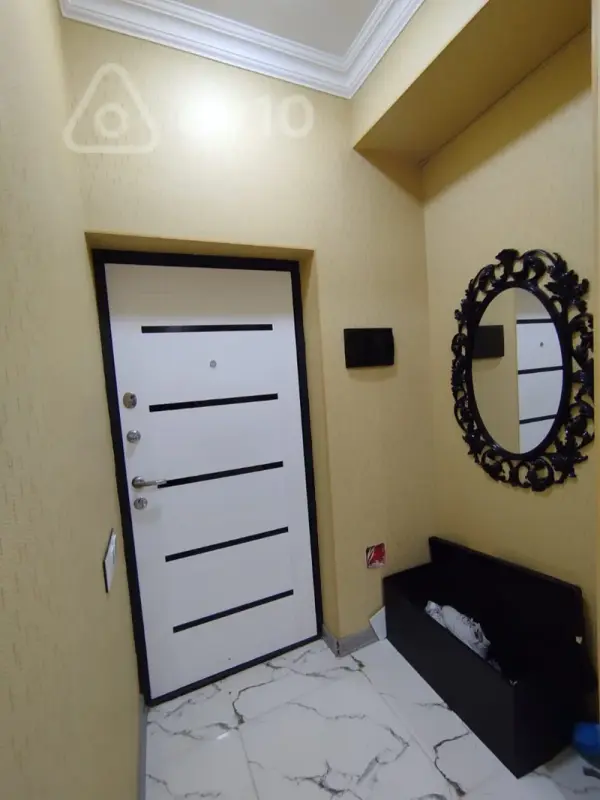 Kirayə verilir 3 otaqlı köhnə tikili 80 m²