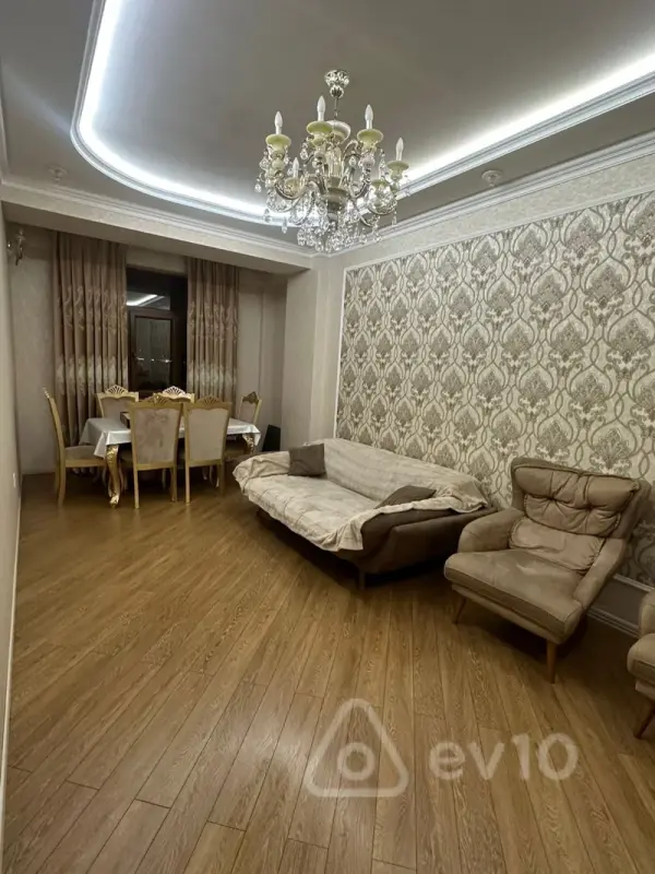 Satılır 2 otaqlı yeni tikili 78 m²