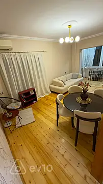 Kirayə verilir 2 otaqlı köhnə tikili 45 m² — Bakı, Binəqədi 2 otaq 45.00 m²