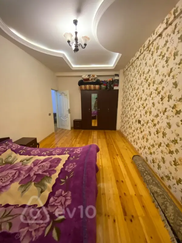 Kirayə verilir 3 otaqlı yeni tikili 90 m²