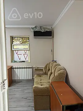 Kirayə verilir 1 otaqlı köhnə tikili 35 m² — Bakı, Yasamal 1 otaq 35.00 m²