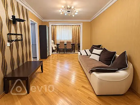Kirayə verilir 3 otaqlı köhnə tikili 85 m² — Bakı, Nizami 3 otaq 85.00 m²