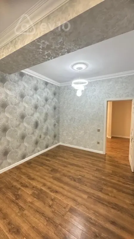 Satılır 3 otaqlı yeni tikili 100 m²
