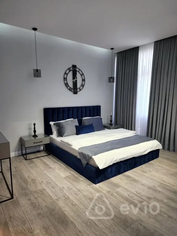 Kirayə verilir 2 otaqlı yeni tikili 85 m²