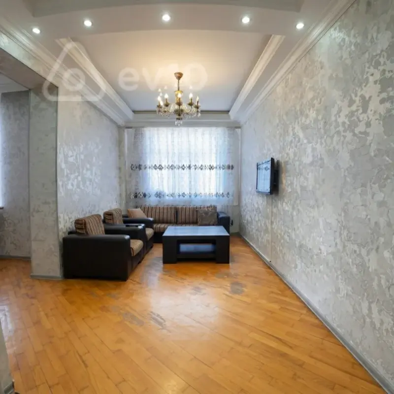 Kirayə verilir 2 otaqlı yeni tikili 70 m²