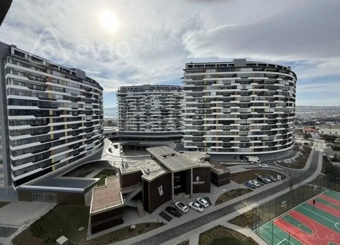 Satılır 2 otaqlı yeni tikili 70 m²