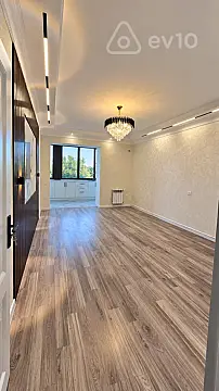 Satılır 3 otaqlı köhnə tikili 61 m² — Bakı, Nərimanov 3 otaq 61.00 m²