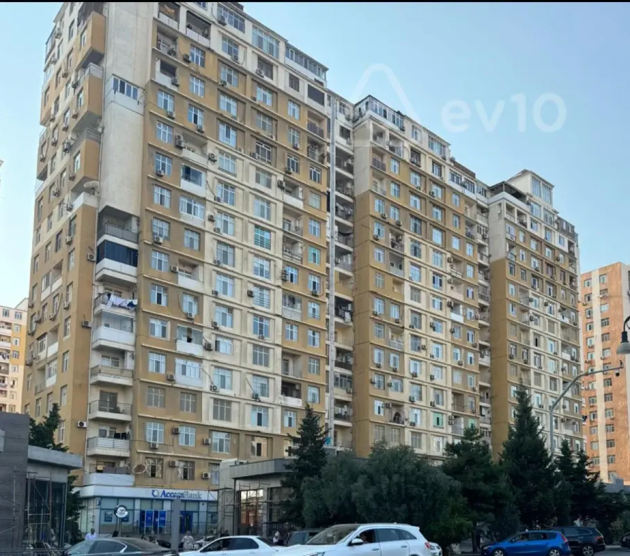 Kirayə verilir 3 otaqlı yeni tikili 105 m²