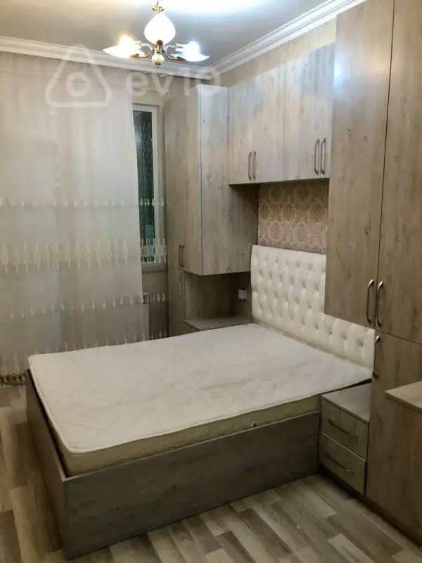Kirayə verilir 2 otaqlı yeni tikili 50 m²