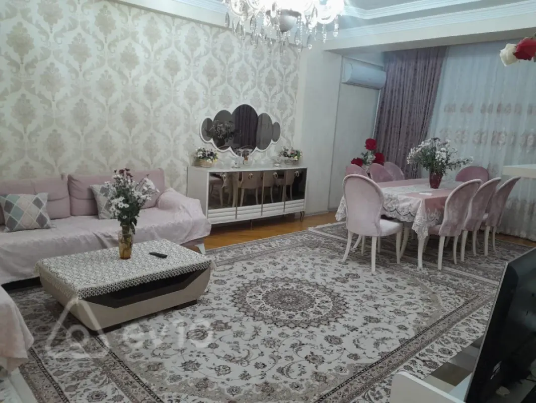 Satılır 3 otaqlı yeni tikili 132 m²