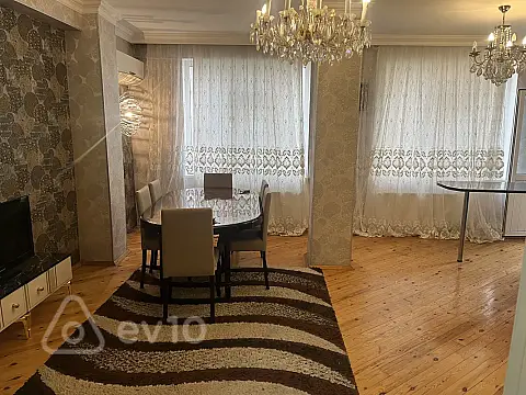 Kirayə verilir 3 otaqlı yeni tikili 90 m² — Xırdalan 3 otaq 90.00 m²