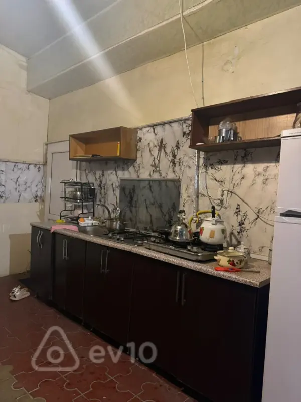 Kirayə verilir 1 otaqlı həyət evi 45 m²
