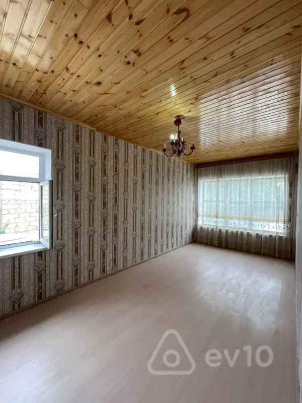 Satılır 3 otaqlı həyət evi 120 m²