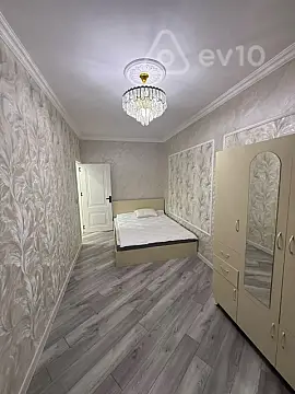 Kirayə verilir 2 otaqlı köhnə tikili 65 m² — Bakı, Binəqədi 2 otaq 65.00 m²