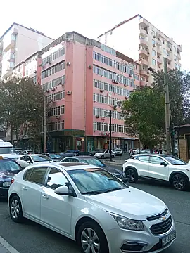 Kirayə verilir 5 otaqlı köhnə tikili 160 m² — Bakı, Nəsimi 5 otaq 160.00 m²