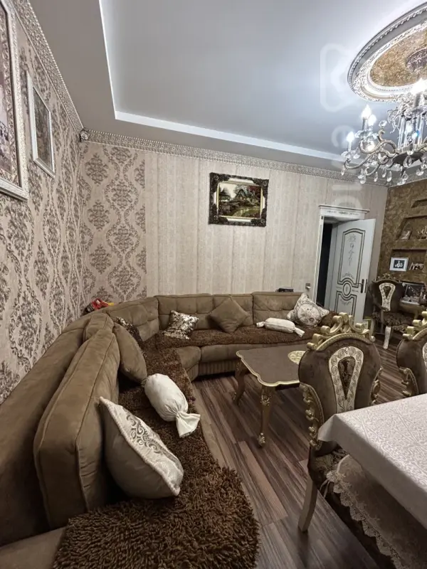 Satılır 3 otaqlı köhnə tikili 70 m²