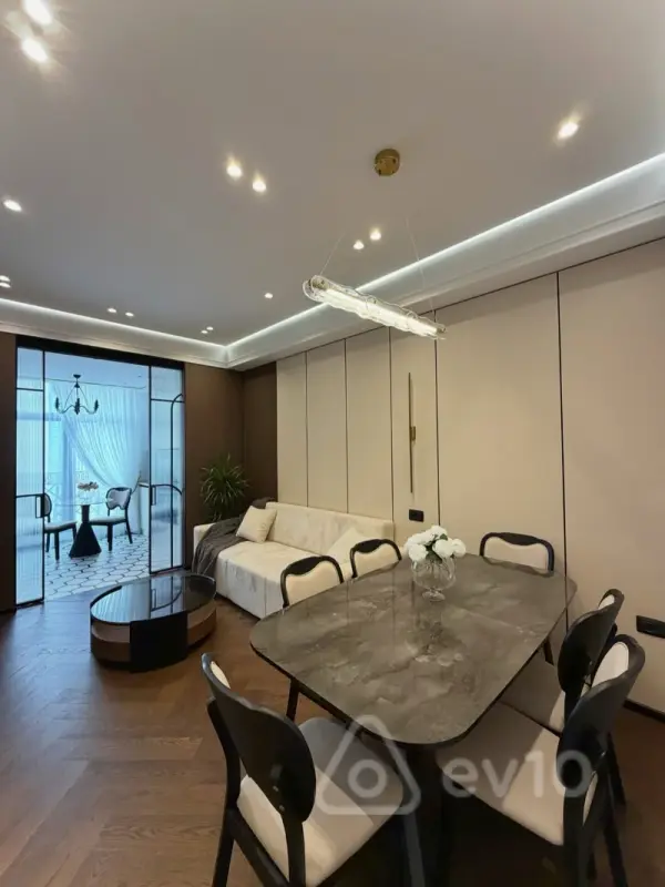 Kirayə verilir 2 otaqlı yeni tikili 62 m²