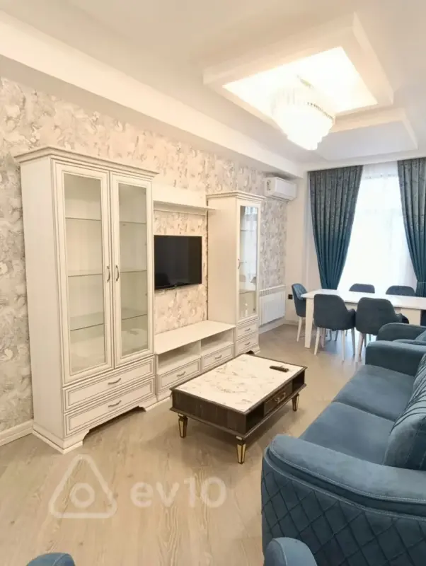 Kirayə verilir 2 otaqlı yeni tikili 98 m²