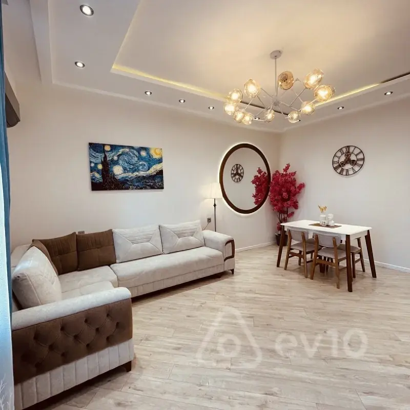 Kirayə verilir 3 otaqlı yeni tikili 100 m²